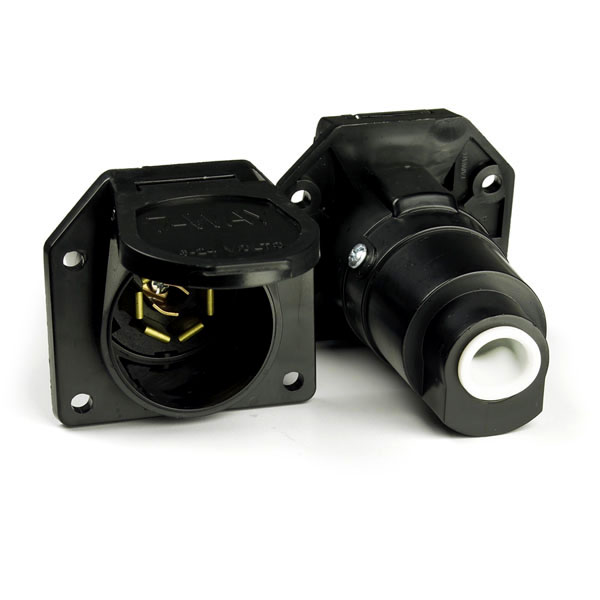 Heavy Duty 7-Way High Impact Nylon Socket With Enclosed RV Terminals.