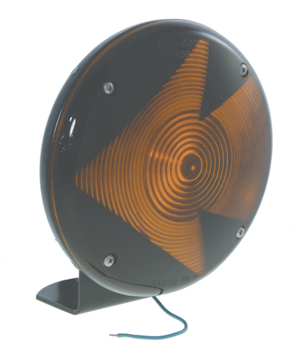 Grote Industries - 78303 – 7″ Single-Face Light, Molded .180 Terminal Pigtail w/ Arrow Lens, Yellow